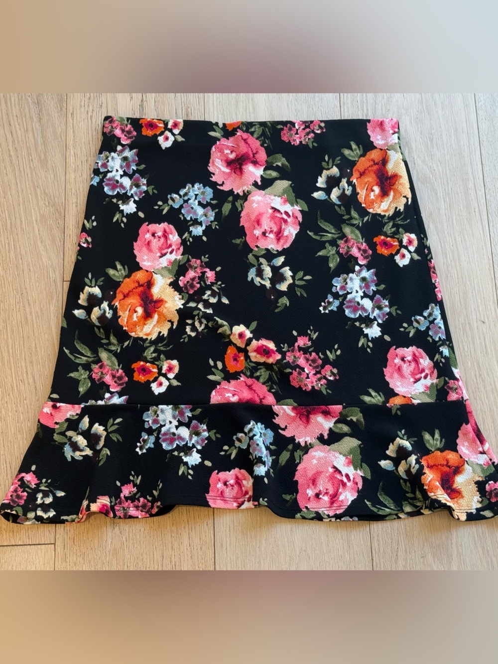 Floral A-Line Mini Skirt 🌸 Black Pink Summer Skirt Vacation Brunch Size L